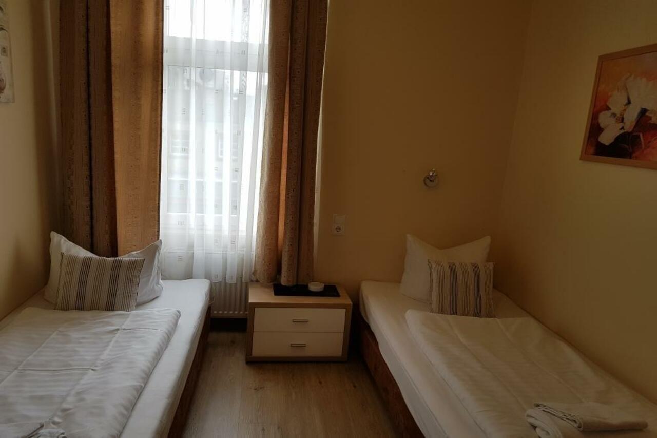 Hotel Garni Djaran Offenbach am Main Zewnętrze zdjęcie